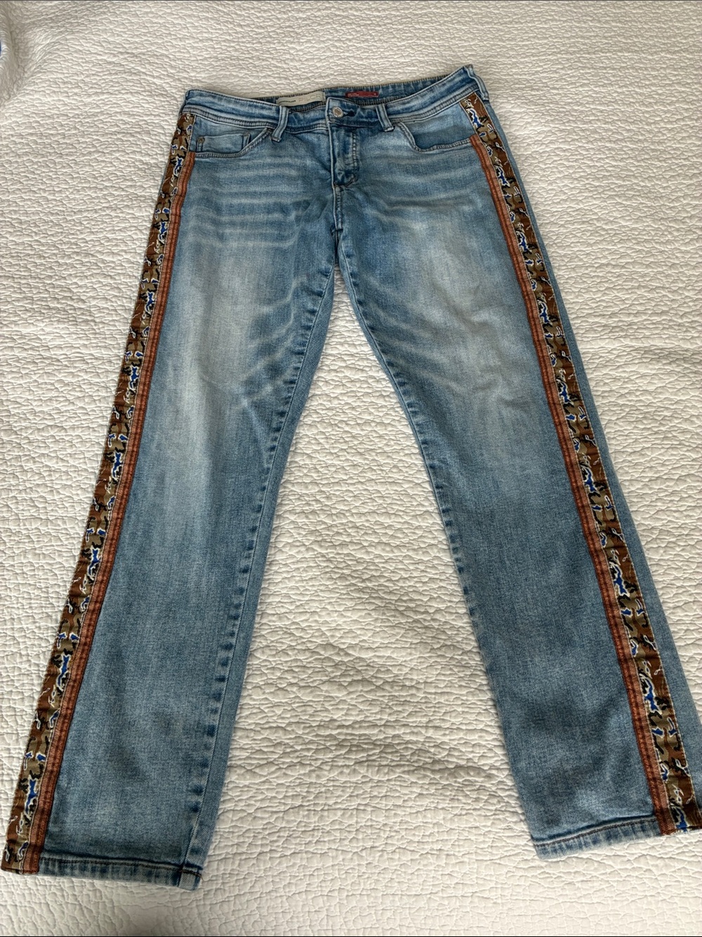 Anthropologie Light Blue Denim Straight-Leg Jeans with Brown Side Embroidery